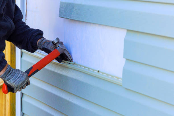 Reliable Siding Repair contractor in Cedar, MN by Creative Siding